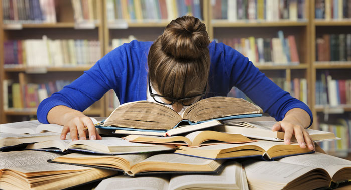 https://www.onlineassignmentshelp.com/blog/how-to-manage-immense-workload-at-college/