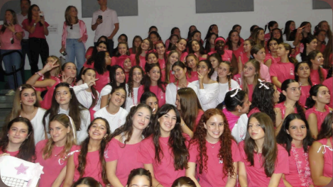 The Carrollton community comes together to celebrate Dig Pink. 