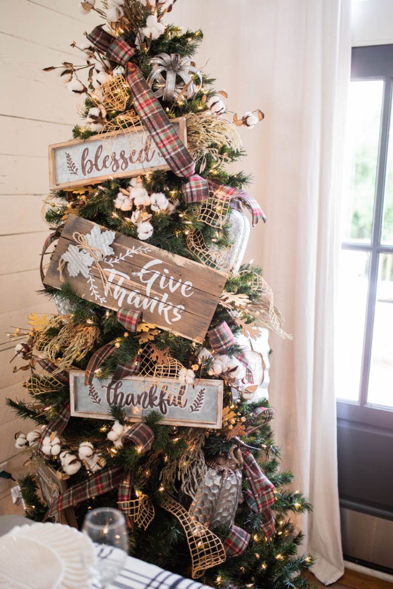 https://decoratorswarehouse.com/blog/reimagining-your-christmas-tree-with-fall-decorations/?srsltid=AfmBOoqvhGvkuvqTgi2BlJD3FIuhu6yZ32NSeeOkn41jQCuaCKV7SDFz